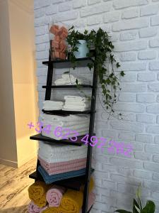 623492262: Chica busca chico en Málaga