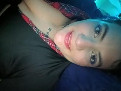 611295048: Chica busca chico en Zaragoza