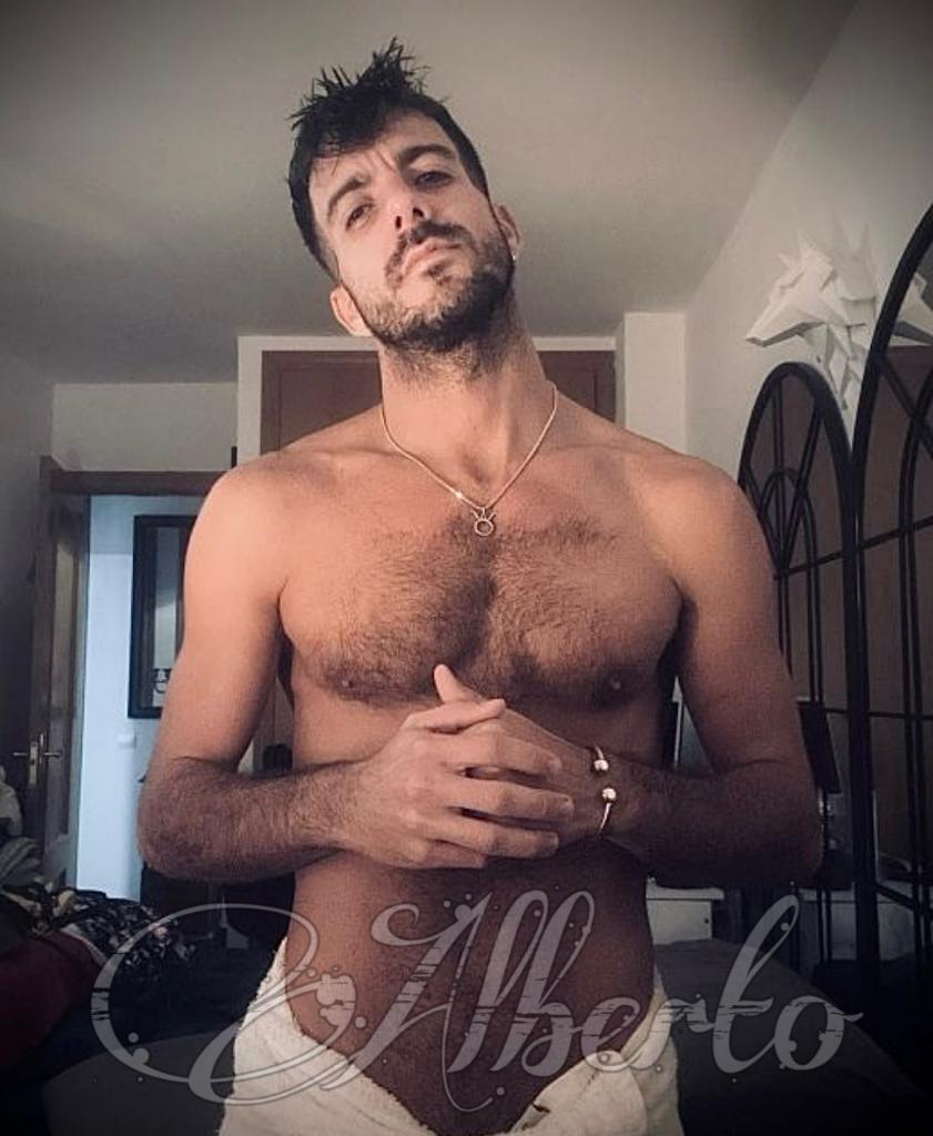 Chico busca chica en Mallorca: 