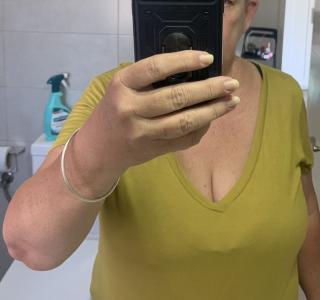 663807852: Chica busca chico en Ceuta
