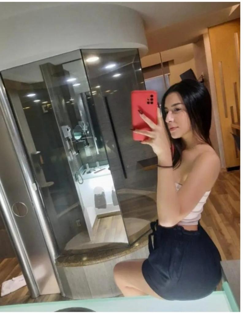 614785155: Chica busca chico en Orense