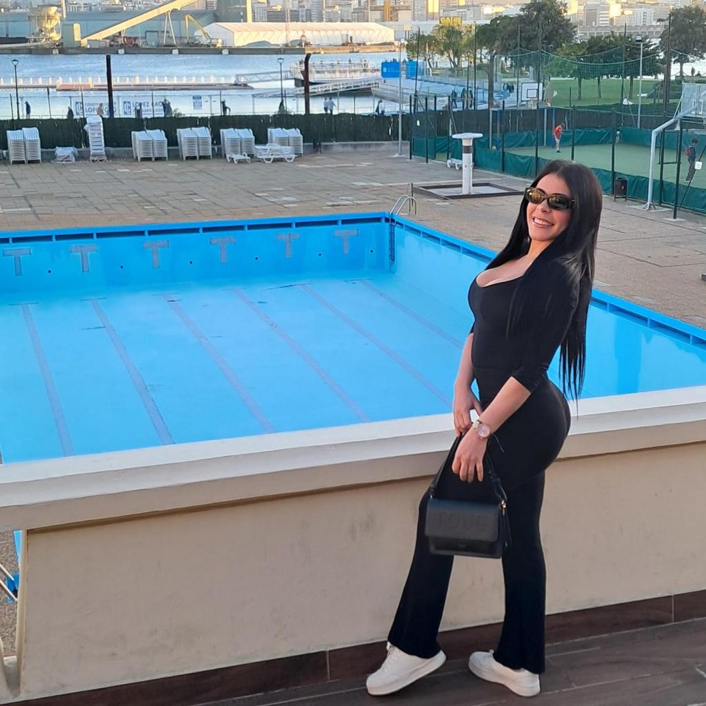 Chica busca chico en Orense: 