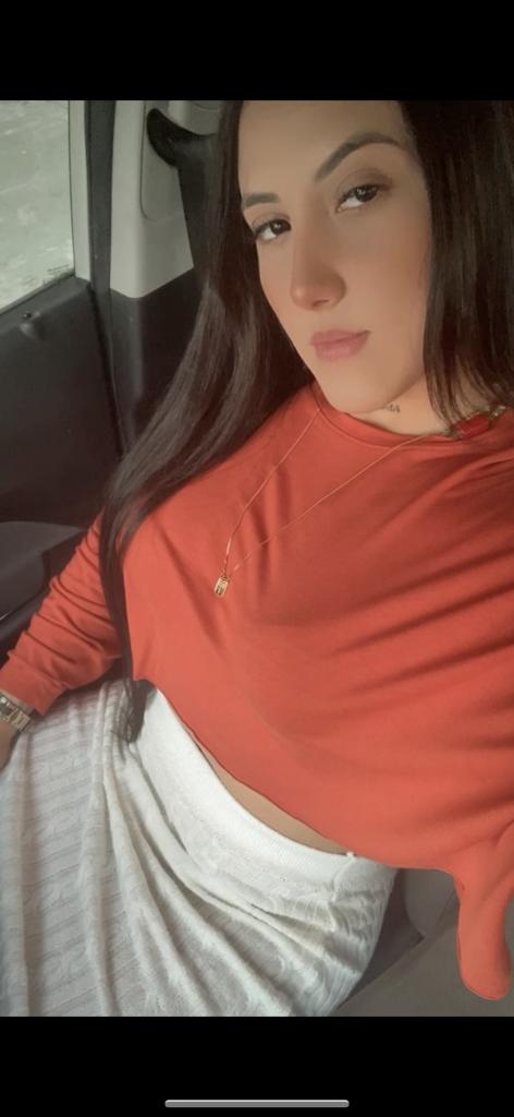 Chica busca chico en Granada: 