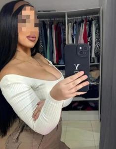 631973387: Chica busca chico en Ávila