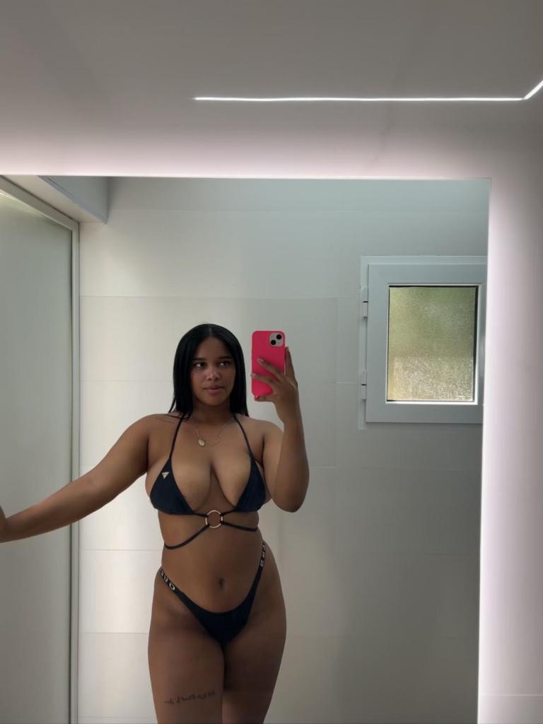 Chica busca chico en Murcia: 