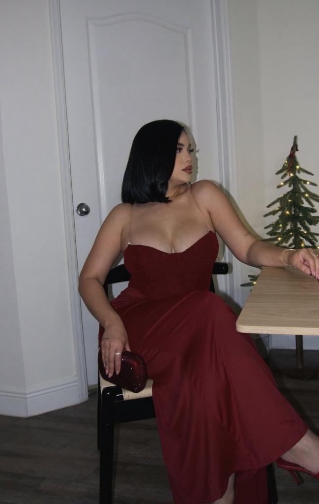 Chica busca chico en Cádiz: 