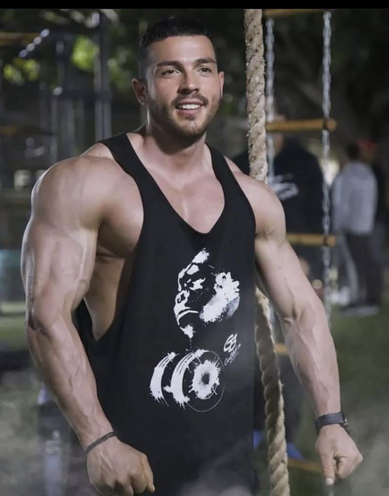 655537172: Chico busca chica en Granada