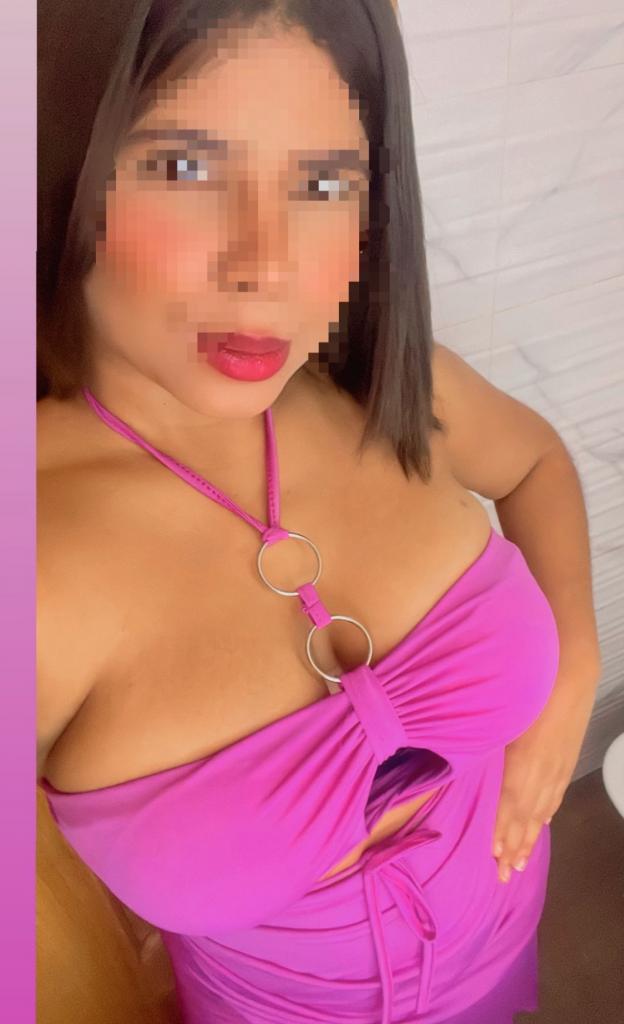 Chica busca chico en Huelva: 