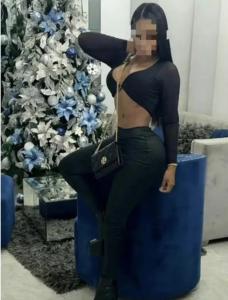 623732973: Chica busca chico en Granada