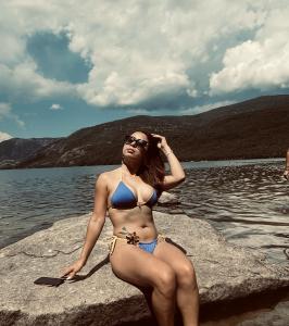 631274294: Chica busca chico en Barcelona