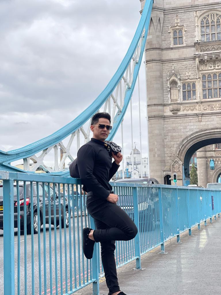 Chico busca chica en Málaga: 