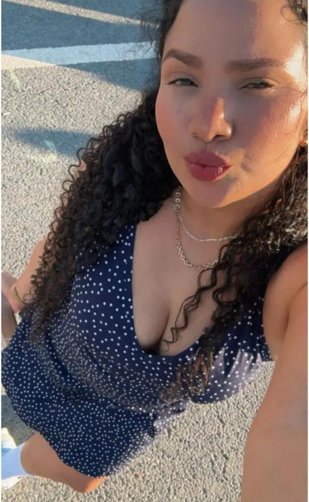 Chica busca chico en Sevilla: 