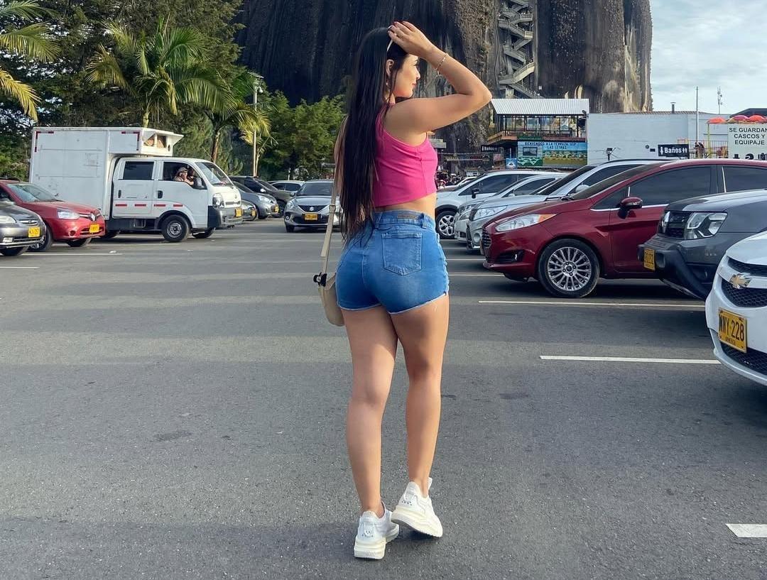 613688882: Chica busca chico en Jaén