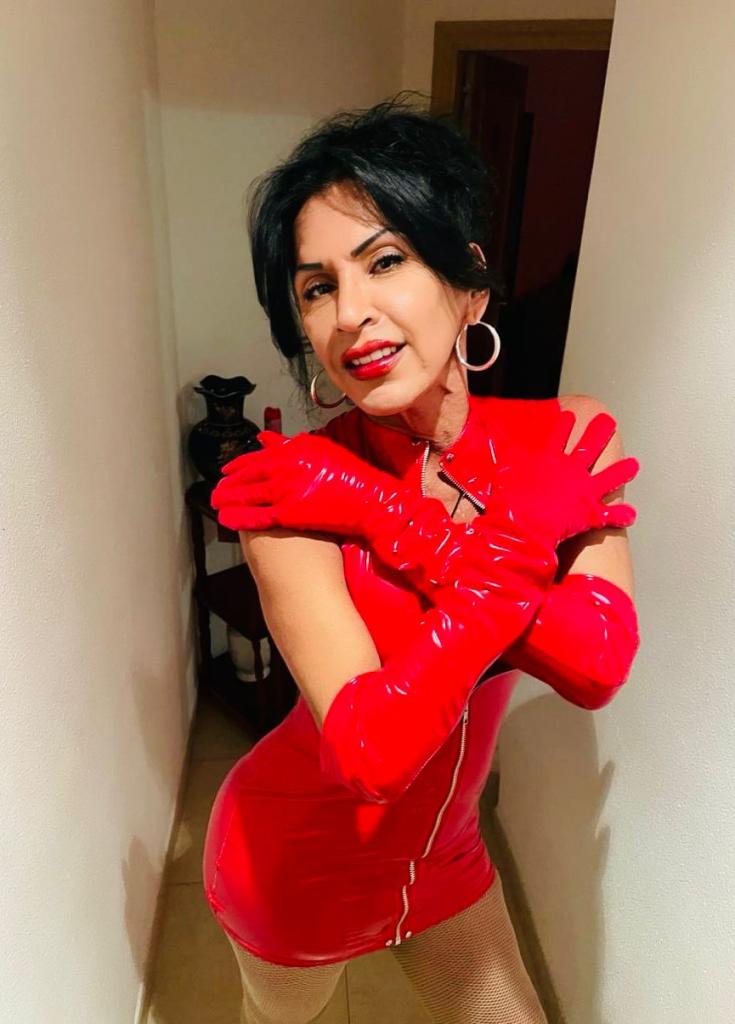 Transexual en Zaragoza: Transexuales y Travestis