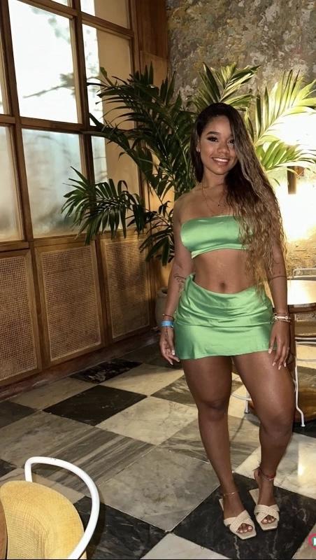 666898917: Chica busca chico en La Coruña