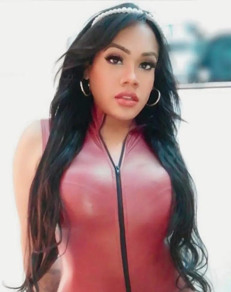 607307990: Chica busca chico en Madrid