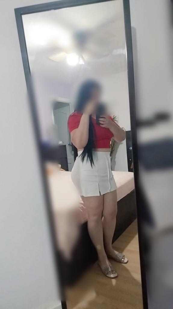 Chica busca chico en Granada: 