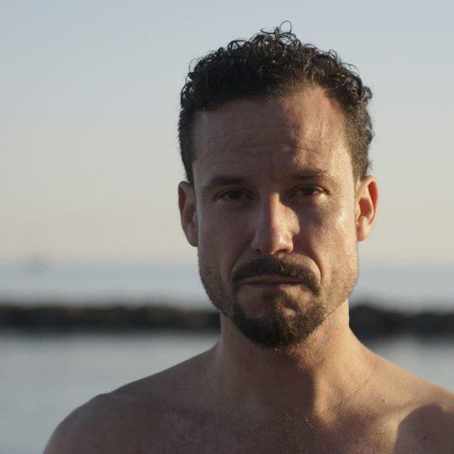 645403873: Chico busca chica en Madrid