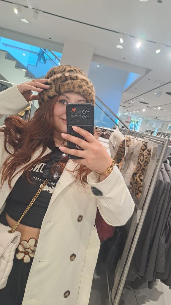 Chica busca chico en Almería: 