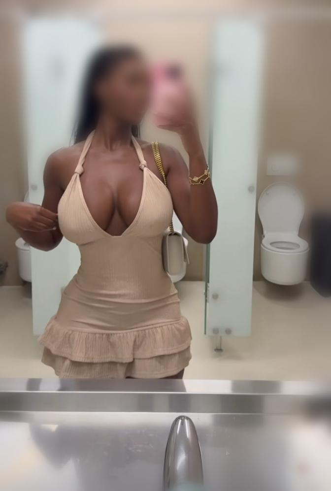 Chica busca chico en La Coruña: 