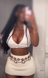 642530545: Chica busca chico en La Coruña