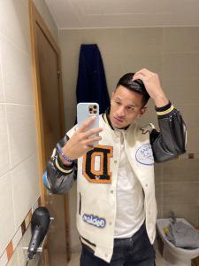 674202143: Chico busca chica en Murcia